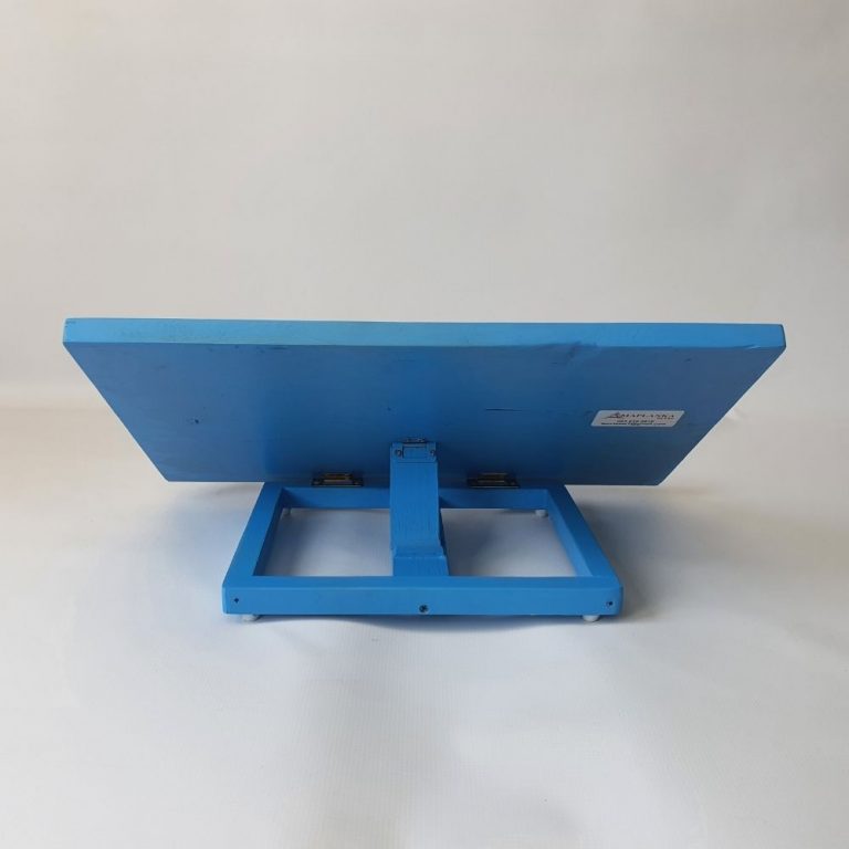 Second image of Standard Blue Marking Desk